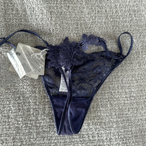 La Perla string thong - Picture 4 of 4